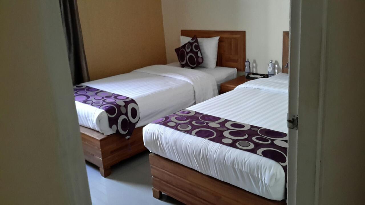 Hotel 9 Mile Rangoon Buitenkant foto