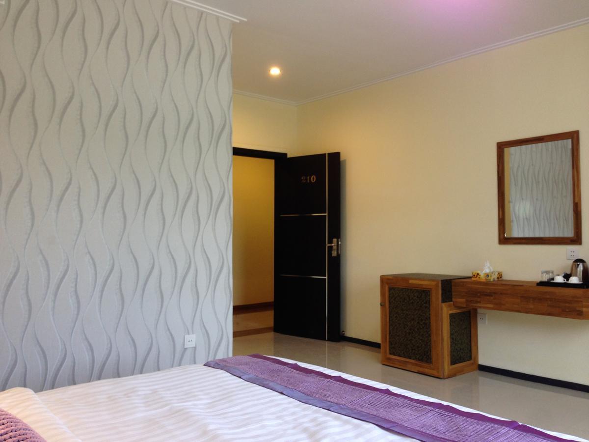 Hotel 9 Mile Rangoon Buitenkant foto